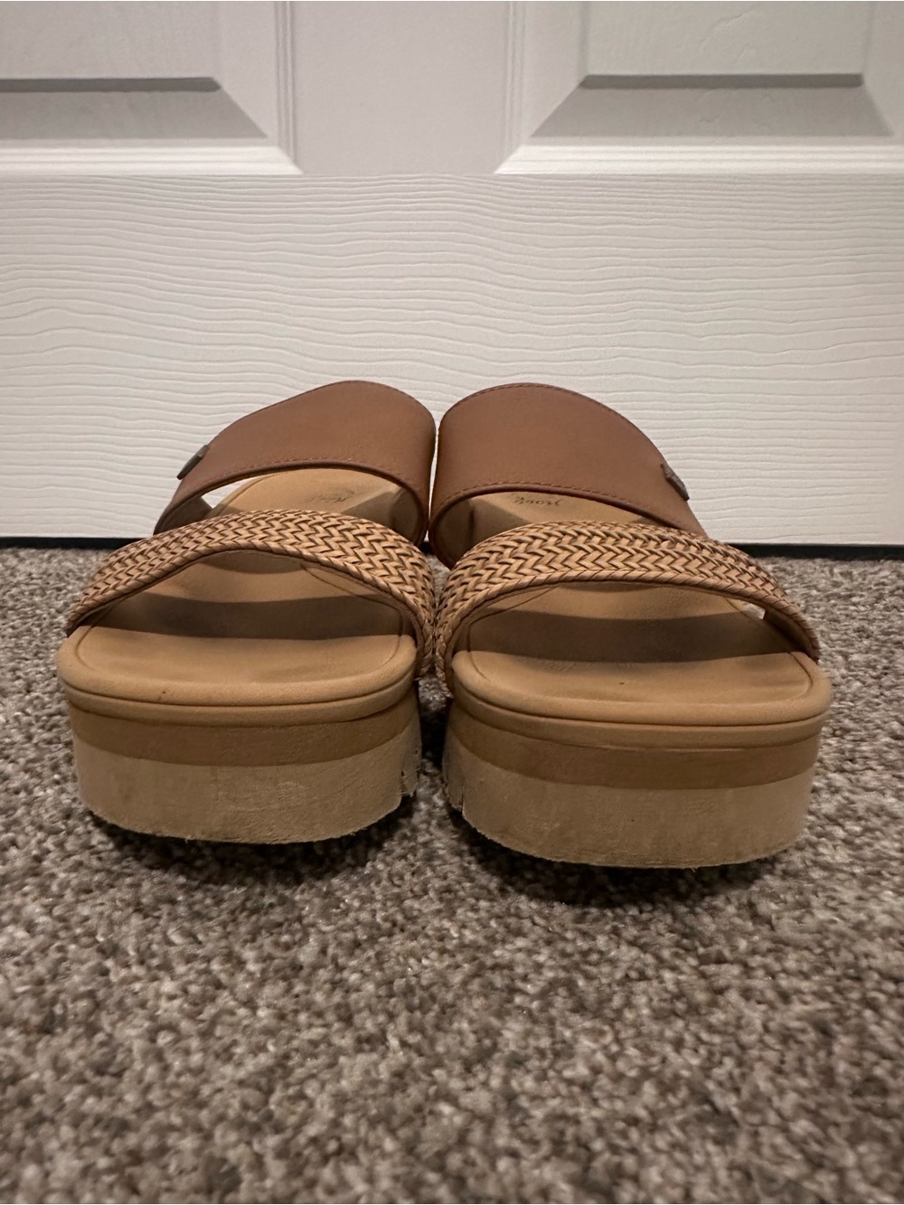 Reef Women’s Brown Woven Platform Slide Sandals - Picture 5 of 13